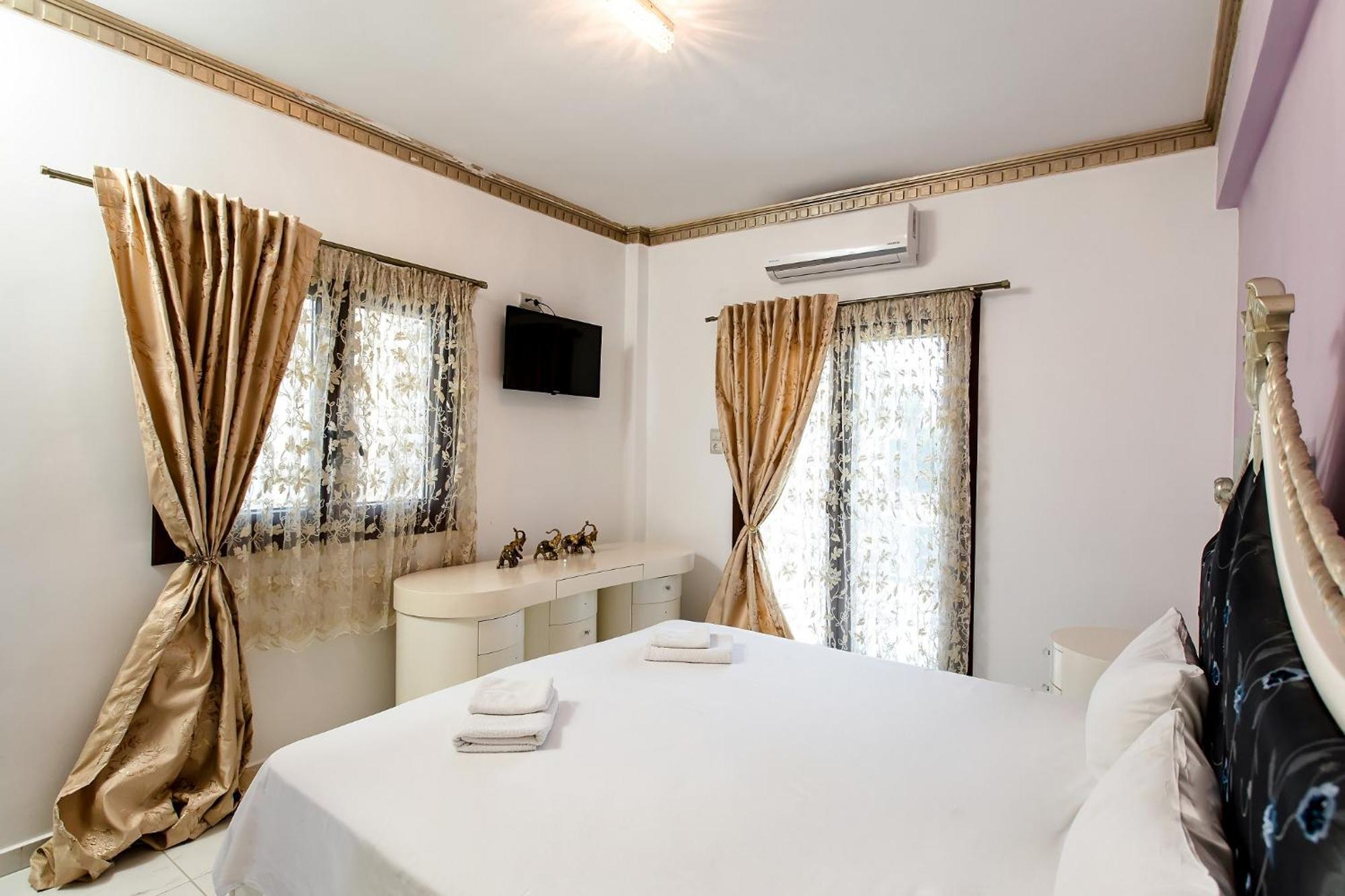 Halkidiki Greek Pride Ηotel And Apartments Skala Fourkas Exterior photo